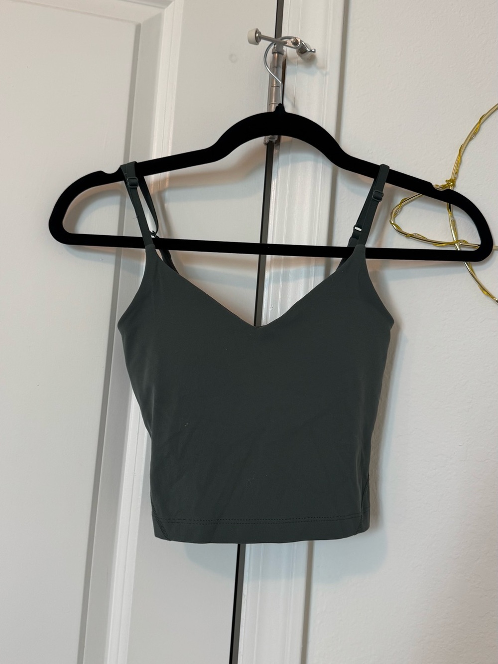 Like NEW Lululemon align tank